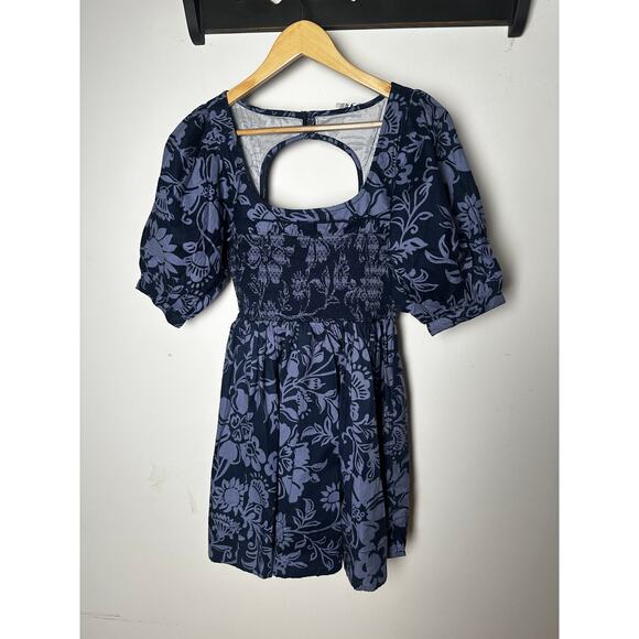 NWOT Free People Delilah blue floral puff smocked backless Mini Dress size S - Picture 2 of 6